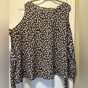 Floral Sleeveless Blouse - Black and White